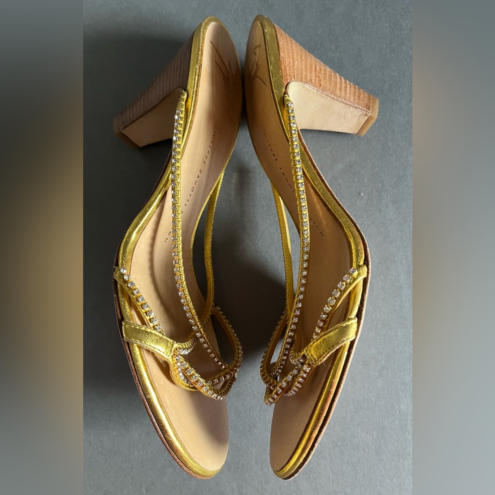 Giuseppe Zanotti Gold Embellished Heels - Picture 5 of 11